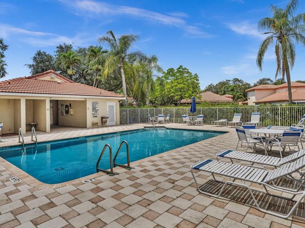 6264 NW 38th Drive, Coral Springs FL 33067