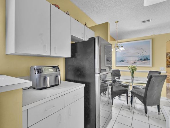 6264 NW 38th Drive, Coral Springs FL 33067