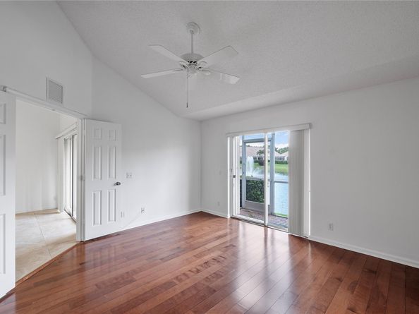 7342 NW 62nd Ter, Parkland FL 33067