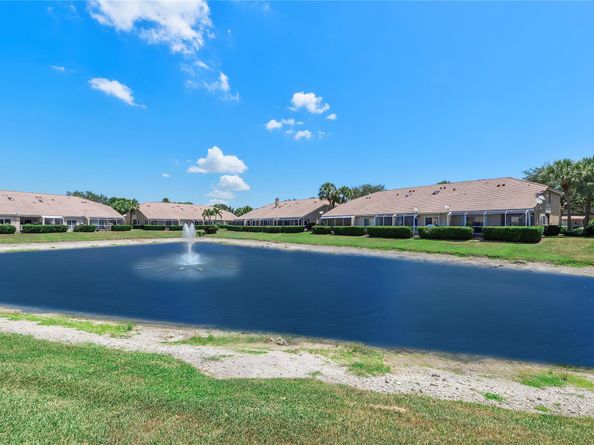 7342 NW 62nd Ter, Parkland FL 33067