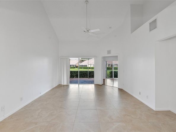 7342 NW 62nd Ter, Parkland FL 33067