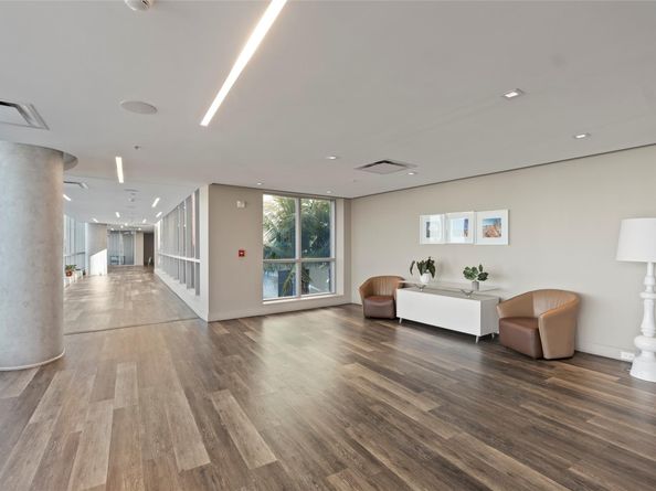 777 N Ocean Dr S303, Hollywood FL 33019