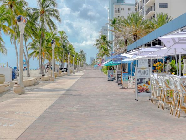 777 N Ocean Dr S303, Hollywood FL 33019