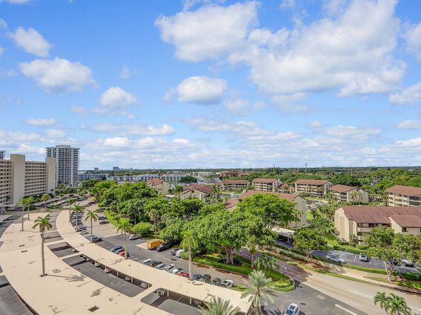 132 Lakeshore Drive 1117, North Palm Beach FL 33408