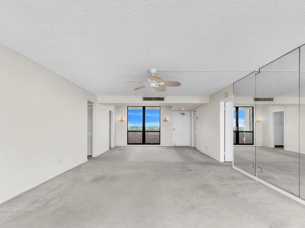 132 Lakeshore Drive 1117, North Palm Beach FL 33408