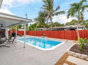 9511 NW 21st Mnr, Sunrise FL 33322