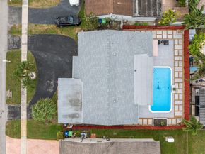 9511 NW 21st Mnr, Sunrise FL 33322