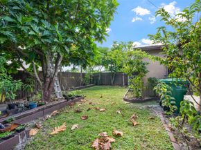 45 NE 212th St, Miami FL 33179