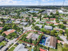 45 NE 212th St, Miami FL 33179