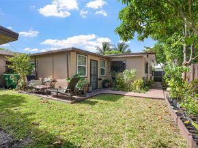 45 NE 212th St, Miami FL 33179