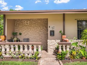 45 NE 212th St, Miami FL 33179