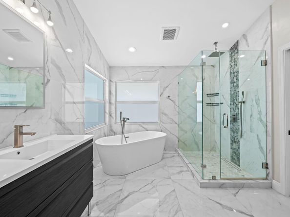 23162 L'Ermitage Circle, Boca Raton FL 33433