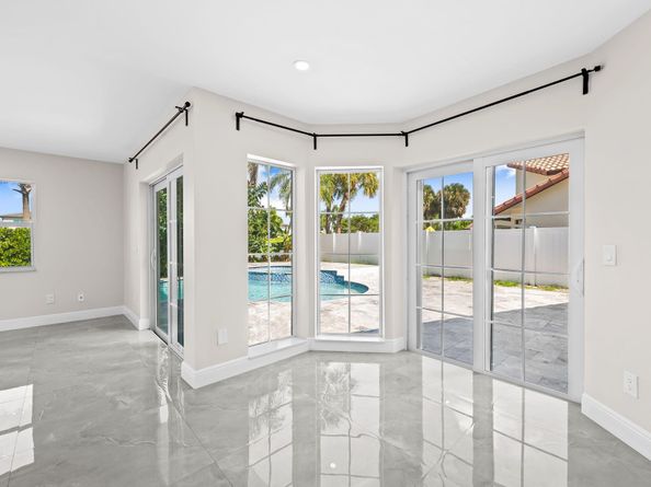 23162 L'Ermitage Circle, Boca Raton FL 33433
