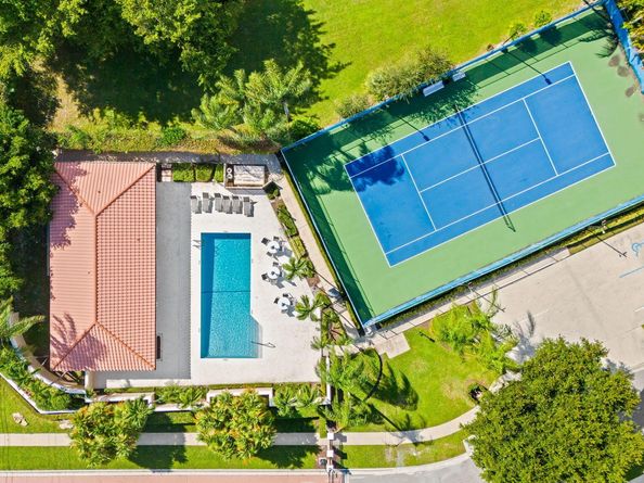 23162 L'Ermitage Circle, Boca Raton FL 33433