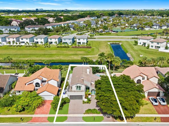 23162 L'Ermitage Circle, Boca Raton FL 33433
