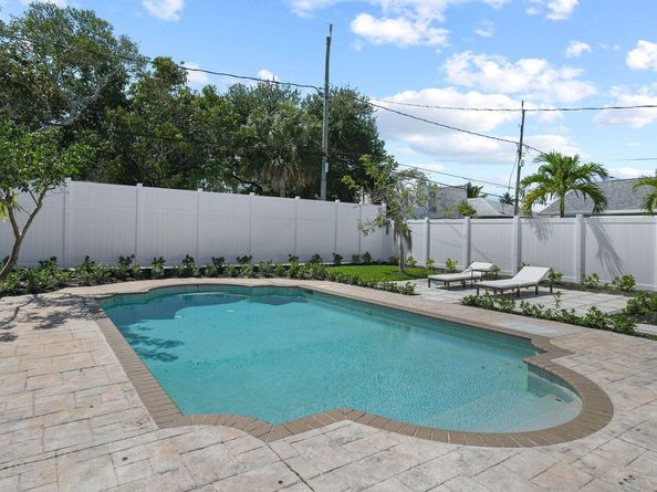 815 N Ocean Breeze, Lake Worth Beach FL 33460