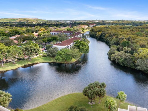 3050 NW 42nd Avenue C309, Coconut Creek FL 33066