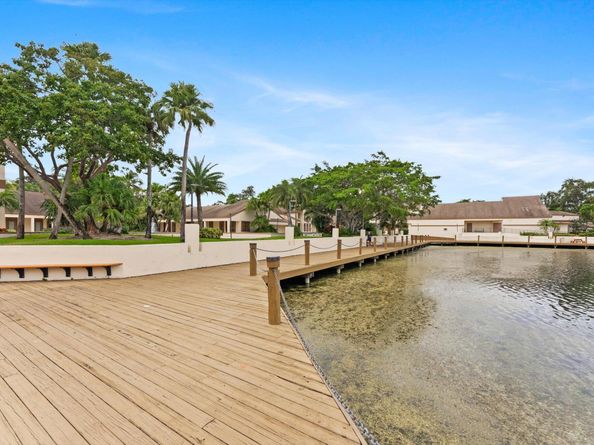 3050 NW 42nd Avenue C309, Coconut Creek FL 33066