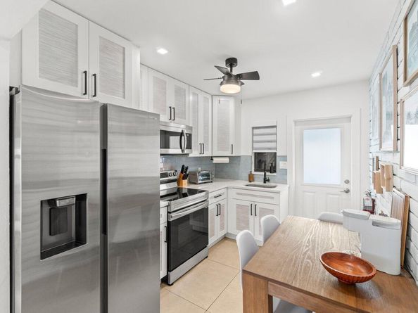 217 NE 11th Street 217219, Delray Beach FL 33444