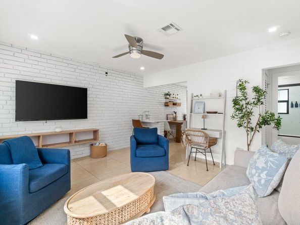 217 NE 11th Street 217219, Delray Beach FL 33444