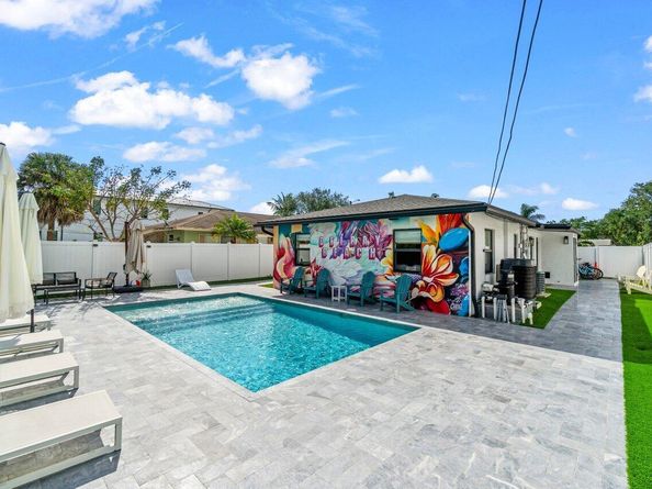 217 NE 11th Street 217219, Delray Beach FL 33444