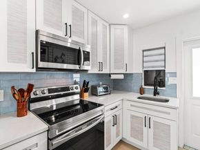 217 NE 11th Street 217219, Delray Beach FL 33444