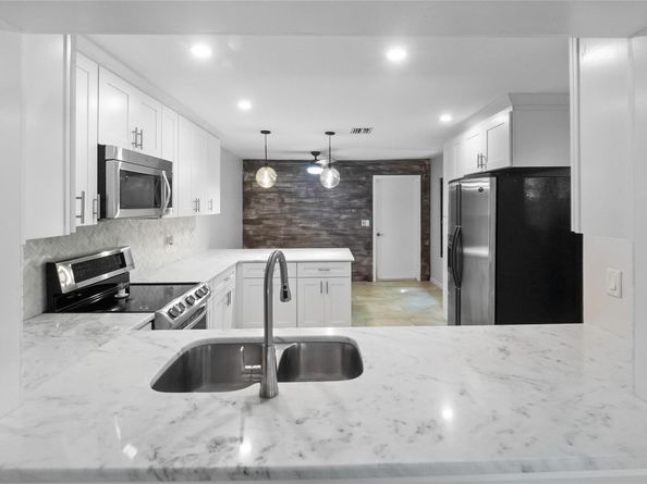 619 Deer Creek North Shore Dr 619, Deerfield Beach FL 33442