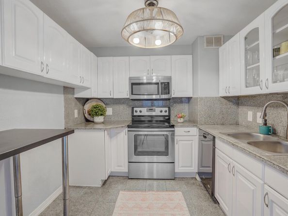 5600 N Flagler Drive 907, West Palm Beach FL 33407