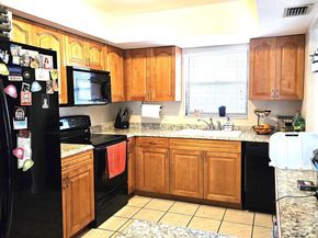 3755 Mil Stream Ct, Greenacres FL 33463