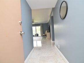 1831 NE 38th St 207, Fort Lauderdale FL 33308
