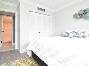 1831 NE 38th St 207, Fort Lauderdale FL 33308