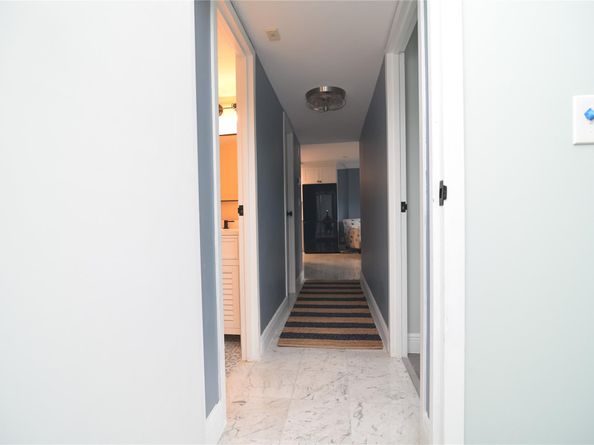 1831 NE 38th St 207, Fort Lauderdale FL 33308