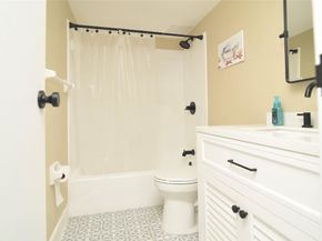 1831 NE 38th St 207, Fort Lauderdale FL 33308