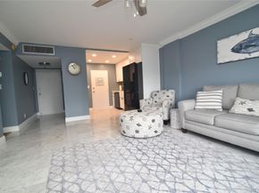 1831 NE 38th St 207, Fort Lauderdale FL 33308