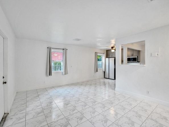 1836 SW 9th Ave, Fort Lauderdale FL 33315