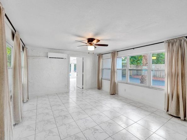1836 SW 9th Ave, Fort Lauderdale FL 33315