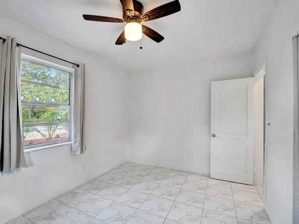1836 SW 9th Ave, Fort Lauderdale FL 33315