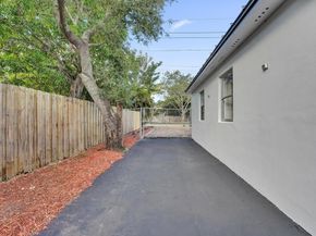 1836 SW 9th Ave, Fort Lauderdale FL 33315