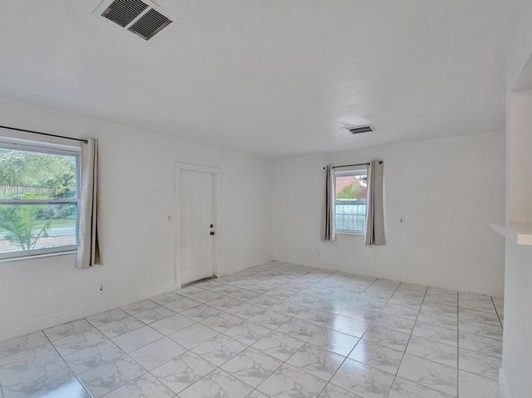 1836 SW 9th Ave, Fort Lauderdale FL 33315