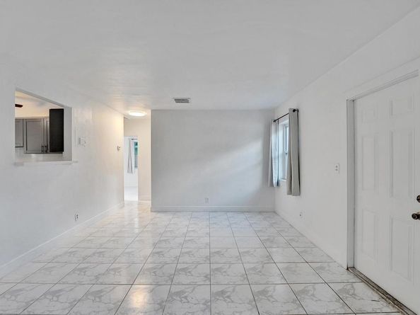 1836 SW 9th Ave, Fort Lauderdale FL 33315