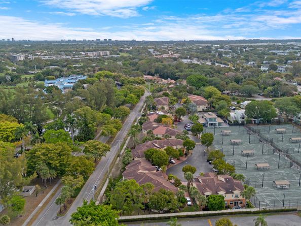 2990 Deer Creek Country Club Blvd 2990, Deerfield Beach FL 33442