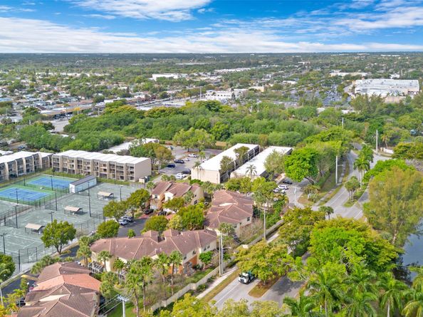 2990 Deer Creek Country Club Blvd 2990, Deerfield Beach FL 33442