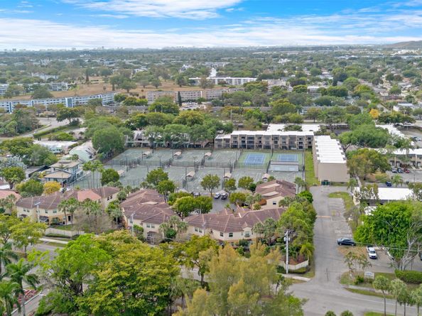 2990 Deer Creek Country Club Blvd 2990, Deerfield Beach FL 33442