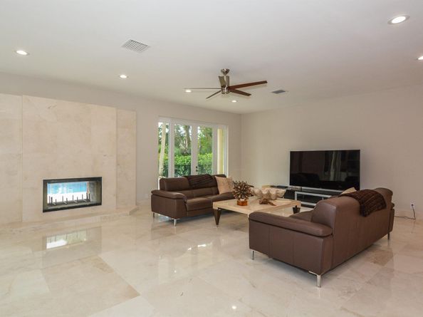 934 SW 21st Way, Boca Raton FL 33486