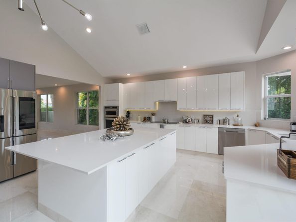 934 SW 21st Way, Boca Raton FL 33486