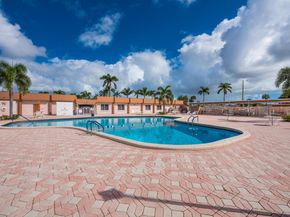 2555 Dudley Drive W E, West Palm Beach FL 33415