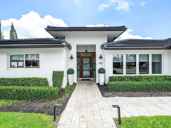 740 NE 36th Street, Boca Raton FL 33431
