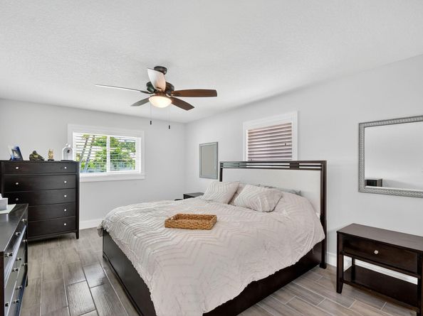 735 La Costa Way, Lantana FL 33462