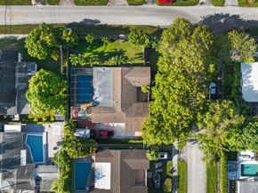 5650 SW 91 Avenue, Miami FL 33173