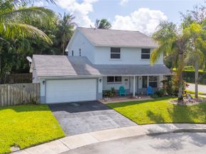 4770 SW 57th Ter, Davie FL 33314
